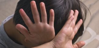 maltrato infantil