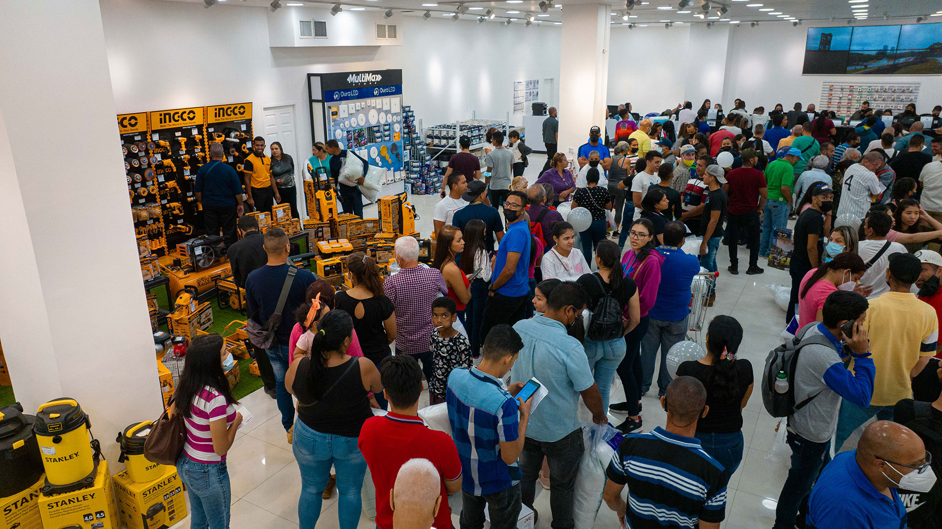MultiMax Puerto Ordaz - Multimax Store - Nasar Dagga Presidente de Multimax Store