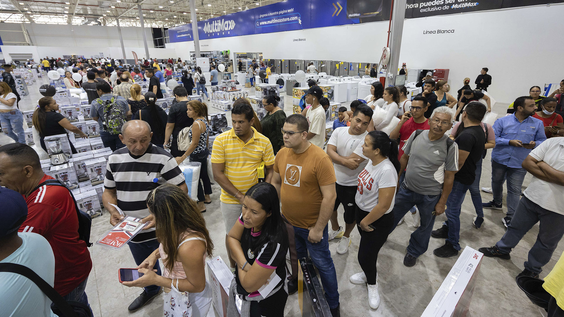 MultiMax Store Barquisimeto - Nasar Dagga presidente de Multimax store