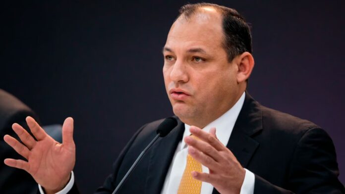 remueven el cargo político Hugbel Roa - cmide